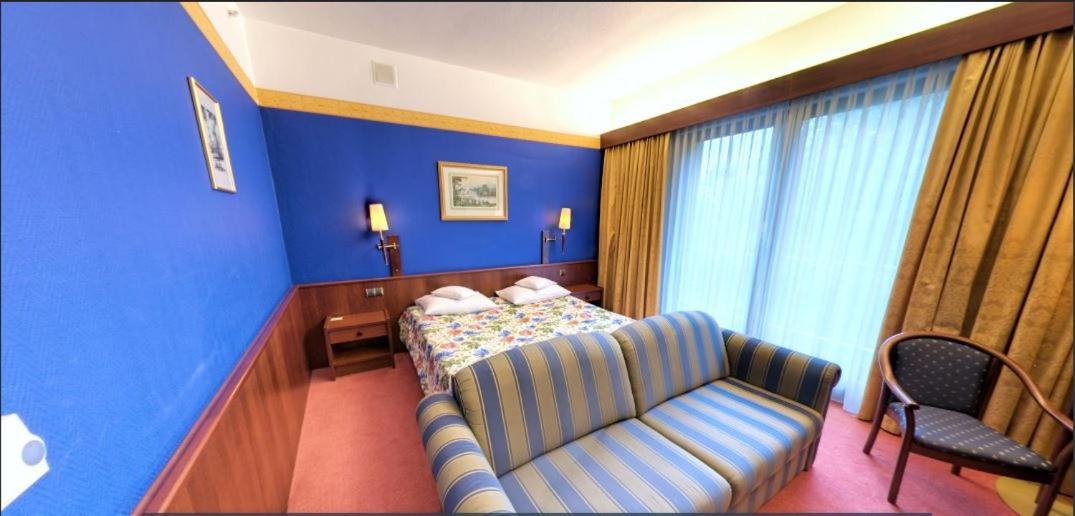 Parkhotel Vienna Bielsko-Biała Extérieur photo